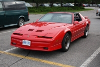 Pontiac Firebird Trans Am T-Roof Targa 2-door (3 generation) 5.0 MT (162 HP) foto, Pontiac Firebird Trans Am T-Roof Targa 2-door (3 generation) 5.0 MT (162 HP) fotos, Pontiac Firebird Trans Am T-Roof Targa 2-door (3 generation) 5.0 MT (162 HP) Bilder, Pontiac Firebird Trans Am T-Roof Targa 2-door (3 generation) 5.0 MT (162 HP) Bild