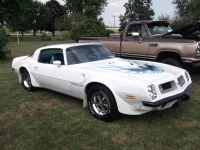 Pontiac Firebird Trans Am with 2-door (2 generation) 6.6 Hydra-Matic (225hp) foto, Pontiac Firebird Trans Am with 2-door (2 generation) 6.6 Hydra-Matic (225hp) fotos, Pontiac Firebird Trans Am with 2-door (2 generation) 6.6 Hydra-Matic (225hp) Bilder, Pontiac Firebird Trans Am with 2-door (2 generation) 6.6 Hydra-Matic (225hp) Bild