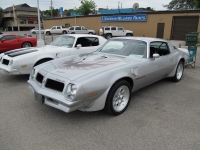 Pontiac Firebird Trans Am with 2-door (2 generation) 7.5 MT foto, Pontiac Firebird Trans Am with 2-door (2 generation) 7.5 MT fotos, Pontiac Firebird Trans Am with 2-door (2 generation) 7.5 MT Bilder, Pontiac Firebird Trans Am with 2-door (2 generation) 7.5 MT Bild