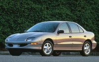 Pontiac Sunfire SE sedan (1 generation) 2.2 MT (122 HP) foto, Pontiac Sunfire SE sedan (1 generation) 2.2 MT (122 HP) fotos, Pontiac Sunfire SE sedan (1 generation) 2.2 MT (122 HP) Bilder, Pontiac Sunfire SE sedan (1 generation) 2.2 MT (122 HP) Bild