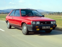 Renault 11 Hatchback 3-door (1 generation) 1.4 MT foto, Renault 11 Hatchback 3-door (1 generation) 1.4 MT fotos, Renault 11 Hatchback 3-door (1 generation) 1.4 MT Bilder, Renault 11 Hatchback 3-door (1 generation) 1.4 MT Bild