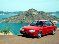 Renault 11 Hatchback 3-door (2 generation) 1.2 MT foto, Renault 11 Hatchback 3-door (2 generation) 1.2 MT fotos, Renault 11 Hatchback 3-door (2 generation) 1.2 MT Bilder, Renault 11 Hatchback 3-door (2 generation) 1.2 MT Bild