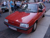 Renault 11 Hatchback 3-door (2 generation) 1.2 MT Technische Daten, Renault 11 Hatchback 3-door (2 generation) 1.2 MT Daten, Renault 11 Hatchback 3-door (2 generation) 1.2 MT Funktionen, Renault 11 Hatchback 3-door (2 generation) 1.2 MT Bewertung, Renault 11 Hatchback 3-door (2 generation) 1.2 MT kaufen, Renault 11 Hatchback 3-door (2 generation) 1.2 MT Preis, Renault 11 Hatchback 3-door (2 generation) 1.2 MT Autos