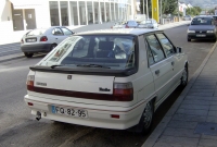 Renault 11 Hatchback 5-door. (2 generation) 1.4 4MT (68hp) foto, Renault 11 Hatchback 5-door. (2 generation) 1.4 4MT (68hp) fotos, Renault 11 Hatchback 5-door. (2 generation) 1.4 4MT (68hp) Bilder, Renault 11 Hatchback 5-door. (2 generation) 1.4 4MT (68hp) Bild