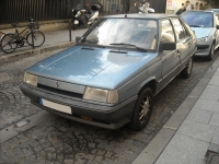 Renault 11 Hatchback 5-door. (2 generation) 1.6 D MT (55hp) foto, Renault 11 Hatchback 5-door. (2 generation) 1.6 D MT (55hp) fotos, Renault 11 Hatchback 5-door. (2 generation) 1.6 D MT (55hp) Bilder, Renault 11 Hatchback 5-door. (2 generation) 1.6 D MT (55hp) Bild