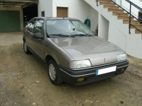 Renault 19 Hatchback (1 generation) 1.4 AT (80hp) foto, Renault 19 Hatchback (1 generation) 1.4 AT (80hp) fotos, Renault 19 Hatchback (1 generation) 1.4 AT (80hp) Bilder, Renault 19 Hatchback (1 generation) 1.4 AT (80hp) Bild