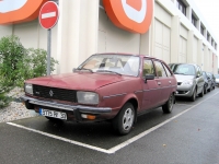 Renault 20 Hatchback (1 generation) 1.6 AT (90hp) foto, Renault 20 Hatchback (1 generation) 1.6 AT (90hp) fotos, Renault 20 Hatchback (1 generation) 1.6 AT (90hp) Bilder, Renault 20 Hatchback (1 generation) 1.6 AT (90hp) Bild