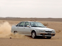 Renault 21 Sedan (1 generation) 1.7 AT (95hp) foto, Renault 21 Sedan (1 generation) 1.7 AT (95hp) fotos, Renault 21 Sedan (1 generation) 1.7 AT (95hp) Bilder, Renault 21 Sedan (1 generation) 1.7 AT (95hp) Bild