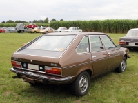 Renault 30 Hatchback (1 generation) 2.7 AT foto, Renault 30 Hatchback (1 generation) 2.7 AT fotos, Renault 30 Hatchback (1 generation) 2.7 AT Bilder, Renault 30 Hatchback (1 generation) 2.7 AT Bild