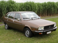 Renault 30 Hatchback (1 generation) 2.7 AT foto, Renault 30 Hatchback (1 generation) 2.7 AT fotos, Renault 30 Hatchback (1 generation) 2.7 AT Bilder, Renault 30 Hatchback (1 generation) 2.7 AT Bild