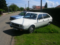 Renault 30 Hatchback (1 generation) AT 2.7 (125 HP) foto, Renault 30 Hatchback (1 generation) AT 2.7 (125 HP) fotos, Renault 30 Hatchback (1 generation) AT 2.7 (125 HP) Bilder, Renault 30 Hatchback (1 generation) AT 2.7 (125 HP) Bild