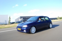 Renault Clio Hatchback 3-door (1 generation) 1.8 MT (107 HP) foto, Renault Clio Hatchback 3-door (1 generation) 1.8 MT (107 HP) fotos, Renault Clio Hatchback 3-door (1 generation) 1.8 MT (107 HP) Bilder, Renault Clio Hatchback 3-door (1 generation) 1.8 MT (107 HP) Bild