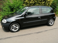 Renault Clio Hatchback 3-door (2 generation) 1.4 MT (75hp) foto, Renault Clio Hatchback 3-door (2 generation) 1.4 MT (75hp) fotos, Renault Clio Hatchback 3-door (2 generation) 1.4 MT (75hp) Bilder, Renault Clio Hatchback 3-door (2 generation) 1.4 MT (75hp) Bild