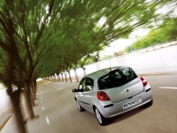 Renault Clio Hatchback 3-door (3 generation) 1.5 DCI MT (68hp) foto, Renault Clio Hatchback 3-door (3 generation) 1.5 DCI MT (68hp) fotos, Renault Clio Hatchback 3-door (3 generation) 1.5 DCI MT (68hp) Bilder, Renault Clio Hatchback 3-door (3 generation) 1.5 DCI MT (68hp) Bild