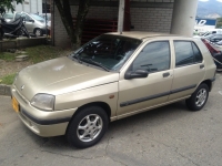 Renault Clio Hatchback 5-door. (1 generation) 1.4 AT (80 HP) foto, Renault Clio Hatchback 5-door. (1 generation) 1.4 AT (80 HP) fotos, Renault Clio Hatchback 5-door. (1 generation) 1.4 AT (80 HP) Bilder, Renault Clio Hatchback 5-door. (1 generation) 1.4 AT (80 HP) Bild