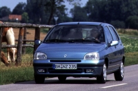 Renault Clio Hatchback 5-door. (1 generation) 1.4 AT (80 HP) foto, Renault Clio Hatchback 5-door. (1 generation) 1.4 AT (80 HP) fotos, Renault Clio Hatchback 5-door. (1 generation) 1.4 AT (80 HP) Bilder, Renault Clio Hatchback 5-door. (1 generation) 1.4 AT (80 HP) Bild