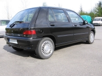 Renault Clio Hatchback 5-door. (1 generation) 1.8 MT (95 HP) foto, Renault Clio Hatchback 5-door. (1 generation) 1.8 MT (95 HP) fotos, Renault Clio Hatchback 5-door. (1 generation) 1.8 MT (95 HP) Bilder, Renault Clio Hatchback 5-door. (1 generation) 1.8 MT (95 HP) Bild