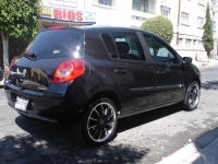 Renault Clio Hatchback 5-door. (3 generation) 1.2 AMT (75hp) foto, Renault Clio Hatchback 5-door. (3 generation) 1.2 AMT (75hp) fotos, Renault Clio Hatchback 5-door. (3 generation) 1.2 AMT (75hp) Bilder, Renault Clio Hatchback 5-door. (3 generation) 1.2 AMT (75hp) Bild