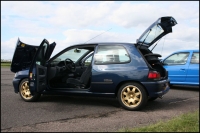 Renault Clio "Williams" hatchback 3-door (1 generation) 2.0 MT (150 HP) foto, Renault Clio "Williams" hatchback 3-door (1 generation) 2.0 MT (150 HP) fotos, Renault Clio "Williams" hatchback 3-door (1 generation) 2.0 MT (150 HP) Bilder, Renault Clio "Williams" hatchback 3-door (1 generation) 2.0 MT (150 HP) Bild