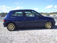 Renault Clio "Williams" hatchback 3-door (1 generation) 2.0 MT (150 HP) foto, Renault Clio "Williams" hatchback 3-door (1 generation) 2.0 MT (150 HP) fotos, Renault Clio "Williams" hatchback 3-door (1 generation) 2.0 MT (150 HP) Bilder, Renault Clio "Williams" hatchback 3-door (1 generation) 2.0 MT (150 HP) Bild