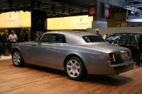 Rolls-Royce Phantom Coupe coupe (7th generation) AT 6.7 (460 HP) foto, Rolls-Royce Phantom Coupe coupe (7th generation) AT 6.7 (460 HP) fotos, Rolls-Royce Phantom Coupe coupe (7th generation) AT 6.7 (460 HP) Bilder, Rolls-Royce Phantom Coupe coupe (7th generation) AT 6.7 (460 HP) Bild