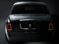 Rolls-Royce Phantom Sedan (7th generation) AT 6.7 (460 HP) foto, Rolls-Royce Phantom Sedan (7th generation) AT 6.7 (460 HP) fotos, Rolls-Royce Phantom Sedan (7th generation) AT 6.7 (460 HP) Bilder, Rolls-Royce Phantom Sedan (7th generation) AT 6.7 (460 HP) Bild