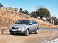 Skoda Fabia Combi Scout universal 5-door (5J) 1.4 TDI DPF MT (80 HP) foto, Skoda Fabia Combi Scout universal 5-door (5J) 1.4 TDI DPF MT (80 HP) fotos, Skoda Fabia Combi Scout universal 5-door (5J) 1.4 TDI DPF MT (80 HP) Bilder, Skoda Fabia Combi Scout universal 5-door (5J) 1.4 TDI DPF MT (80 HP) Bild