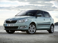 Skoda Fabia Hatchback 5-door. (5J) 1.2 MT (60 HP) foto, Skoda Fabia Hatchback 5-door. (5J) 1.2 MT (60 HP) fotos, Skoda Fabia Hatchback 5-door. (5J) 1.2 MT (60 HP) Bilder, Skoda Fabia Hatchback 5-door. (5J) 1.2 MT (60 HP) Bild