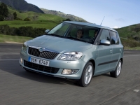 Skoda Fabia Hatchback 5-door. (5J) 1.2 MT (60 HP) foto, Skoda Fabia Hatchback 5-door. (5J) 1.2 MT (60 HP) fotos, Skoda Fabia Hatchback 5-door. (5J) 1.2 MT (60 HP) Bilder, Skoda Fabia Hatchback 5-door. (5J) 1.2 MT (60 HP) Bild