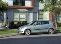 Skoda Fabia Hatchback 5-door. (5J) 1.2 MT (60 HP) foto, Skoda Fabia Hatchback 5-door. (5J) 1.2 MT (60 HP) fotos, Skoda Fabia Hatchback 5-door. (5J) 1.2 MT (60 HP) Bilder, Skoda Fabia Hatchback 5-door. (5J) 1.2 MT (60 HP) Bild