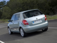 Skoda Fabia Hatchback 5-door. (5J) 1.2 MT (60 HP) foto, Skoda Fabia Hatchback 5-door. (5J) 1.2 MT (60 HP) fotos, Skoda Fabia Hatchback 5-door. (5J) 1.2 MT (60 HP) Bilder, Skoda Fabia Hatchback 5-door. (5J) 1.2 MT (60 HP) Bild