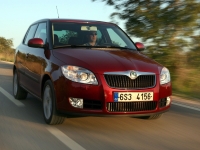 Skoda Fabia Hatchback (5J) 1.9 TDI DPF MT (105 HP) foto, Skoda Fabia Hatchback (5J) 1.9 TDI DPF MT (105 HP) fotos, Skoda Fabia Hatchback (5J) 1.9 TDI DPF MT (105 HP) Bilder, Skoda Fabia Hatchback (5J) 1.9 TDI DPF MT (105 HP) Bild