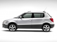 Skoda Fabia Scout hatchback 5-door. (5J) 1.2 MT (60 HP) foto, Skoda Fabia Scout hatchback 5-door. (5J) 1.2 MT (60 HP) fotos, Skoda Fabia Scout hatchback 5-door. (5J) 1.2 MT (60 HP) Bilder, Skoda Fabia Scout hatchback 5-door. (5J) 1.2 MT (60 HP) Bild