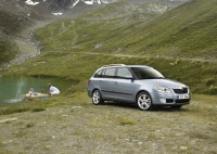 Skoda Fabia station Wagon 5-door (5J) 1.2 MT (60 HP) foto, Skoda Fabia station Wagon 5-door (5J) 1.2 MT (60 HP) fotos, Skoda Fabia station Wagon 5-door (5J) 1.2 MT (60 HP) Bilder, Skoda Fabia station Wagon 5-door (5J) 1.2 MT (60 HP) Bild