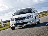 Skoda Octavia Combi wagon 5-door (2 generation) 1.2 TSI MT (105 HP) foto, Skoda Octavia Combi wagon 5-door (2 generation) 1.2 TSI MT (105 HP) fotos, Skoda Octavia Combi wagon 5-door (2 generation) 1.2 TSI MT (105 HP) Bilder, Skoda Octavia Combi wagon 5-door (2 generation) 1.2 TSI MT (105 HP) Bild