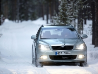 Skoda Octavia Combi wagon 5-door (2 generation) 1.8 TSI DSG (152hp) Laurin & Klement (2013) Technische Daten, Skoda Octavia Combi wagon 5-door (2 generation) 1.8 TSI DSG (152hp) Laurin & Klement (2013) Daten, Skoda Octavia Combi wagon 5-door (2 generation) 1.8 TSI DSG (152hp) Laurin & Klement (2013) Funktionen, Skoda Octavia Combi wagon 5-door (2 generation) 1.8 TSI DSG (152hp) Laurin & Klement (2013) Bewertung, Skoda Octavia Combi wagon 5-door (2 generation) 1.8 TSI DSG (152hp) Laurin & Klement (2013) kaufen, Skoda Octavia Combi wagon 5-door (2 generation) 1.8 TSI DSG (152hp) Laurin & Klement (2013) Preis, Skoda Octavia Combi wagon 5-door (2 generation) 1.8 TSI DSG (152hp) Laurin & Klement (2013) Autos