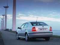 Skoda Octavia Liftback (1 generation) 1.6 AT (102 HP) foto, Skoda Octavia Liftback (1 generation) 1.6 AT (102 HP) fotos, Skoda Octavia Liftback (1 generation) 1.6 AT (102 HP) Bilder, Skoda Octavia Liftback (1 generation) 1.6 AT (102 HP) Bild