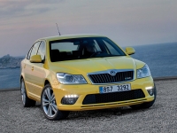 Skoda Octavia RS liftback 5-door (2 generation) 2.0 TDI DSG foto, Skoda Octavia RS liftback 5-door (2 generation) 2.0 TDI DSG fotos, Skoda Octavia RS liftback 5-door (2 generation) 2.0 TDI DSG Bilder, Skoda Octavia RS liftback 5-door (2 generation) 2.0 TDI DSG Bild