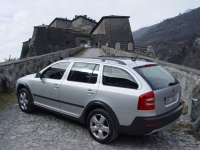 Skoda Octavia Scout universal 5-door (2 generation) 2.0 FSI MT 4x4 (150 HP) foto, Skoda Octavia Scout universal 5-door (2 generation) 2.0 FSI MT 4x4 (150 HP) fotos, Skoda Octavia Scout universal 5-door (2 generation) 2.0 FSI MT 4x4 (150 HP) Bilder, Skoda Octavia Scout universal 5-door (2 generation) 2.0 FSI MT 4x4 (150 HP) Bild