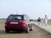 Skoda Octavia Wagon 5-door (2 generation) 1.9 TDI MT 4x4 (105 HP) foto, Skoda Octavia Wagon 5-door (2 generation) 1.9 TDI MT 4x4 (105 HP) fotos, Skoda Octavia Wagon 5-door (2 generation) 1.9 TDI MT 4x4 (105 HP) Bilder, Skoda Octavia Wagon 5-door (2 generation) 1.9 TDI MT 4x4 (105 HP) Bild