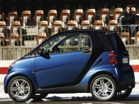 Smart Fortwo Brabus hatchback (2 generation) AT 1.0 Turbo (98 Hp) Technische Daten, Smart Fortwo Brabus hatchback (2 generation) AT 1.0 Turbo (98 Hp) Daten, Smart Fortwo Brabus hatchback (2 generation) AT 1.0 Turbo (98 Hp) Funktionen, Smart Fortwo Brabus hatchback (2 generation) AT 1.0 Turbo (98 Hp) Bewertung, Smart Fortwo Brabus hatchback (2 generation) AT 1.0 Turbo (98 Hp) kaufen, Smart Fortwo Brabus hatchback (2 generation) AT 1.0 Turbo (98 Hp) Preis, Smart Fortwo Brabus hatchback (2 generation) AT 1.0 Turbo (98 Hp) Autos