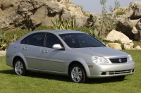 Suzuki Forenza Sedan (1 generation) 2.0 MT (127hp) foto, Suzuki Forenza Sedan (1 generation) 2.0 MT (127hp) fotos, Suzuki Forenza Sedan (1 generation) 2.0 MT (127hp) Bilder, Suzuki Forenza Sedan (1 generation) 2.0 MT (127hp) Bild