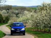 Suzuki Liana Estate (1 generation) 1.6 AT 4WD (106hp) Technische Daten, Suzuki Liana Estate (1 generation) 1.6 AT 4WD (106hp) Daten, Suzuki Liana Estate (1 generation) 1.6 AT 4WD (106hp) Funktionen, Suzuki Liana Estate (1 generation) 1.6 AT 4WD (106hp) Bewertung, Suzuki Liana Estate (1 generation) 1.6 AT 4WD (106hp) kaufen, Suzuki Liana Estate (1 generation) 1.6 AT 4WD (106hp) Preis, Suzuki Liana Estate (1 generation) 1.6 AT 4WD (106hp) Autos