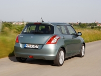 Suzuki Swift Hatchback 5-door. (4 generation) 1.2 AT (94hp) GL (2012) foto, Suzuki Swift Hatchback 5-door. (4 generation) 1.2 AT (94hp) GL (2012) fotos, Suzuki Swift Hatchback 5-door. (4 generation) 1.2 AT (94hp) GL (2012) Bilder, Suzuki Swift Hatchback 5-door. (4 generation) 1.2 AT (94hp) GL (2012) Bild