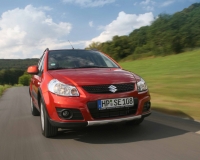 Suzuki SX4 Hatchback (1 generation) 1.6 AT 4WD (112hp) GL (2013) foto, Suzuki SX4 Hatchback (1 generation) 1.6 AT 4WD (112hp) GL (2013) fotos, Suzuki SX4 Hatchback (1 generation) 1.6 AT 4WD (112hp) GL (2013) Bilder, Suzuki SX4 Hatchback (1 generation) 1.6 AT 4WD (112hp) GL (2013) Bild