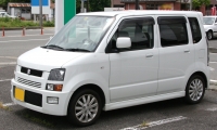 Suzuki Wagon R RR minivan (3rd generation) 0.7 AT AWD (60hp) Technische Daten, Suzuki Wagon R RR minivan (3rd generation) 0.7 AT AWD (60hp) Daten, Suzuki Wagon R RR minivan (3rd generation) 0.7 AT AWD (60hp) Funktionen, Suzuki Wagon R RR minivan (3rd generation) 0.7 AT AWD (60hp) Bewertung, Suzuki Wagon R RR minivan (3rd generation) 0.7 AT AWD (60hp) kaufen, Suzuki Wagon R RR minivan (3rd generation) 0.7 AT AWD (60hp) Preis, Suzuki Wagon R RR minivan (3rd generation) 0.7 AT AWD (60hp) Autos