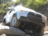 Toyota 4runner SUV (5th generation) 4.0 AT (270hp) foto, Toyota 4runner SUV (5th generation) 4.0 AT (270hp) fotos, Toyota 4runner SUV (5th generation) 4.0 AT (270hp) Bilder, Toyota 4runner SUV (5th generation) 4.0 AT (270hp) Bild