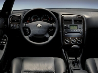 Toyota Avensis Hatchback (1 generation) 1.8 MT (110hp) foto, Toyota Avensis Hatchback (1 generation) 1.8 MT (110hp) fotos, Toyota Avensis Hatchback (1 generation) 1.8 MT (110hp) Bilder, Toyota Avensis Hatchback (1 generation) 1.8 MT (110hp) Bild