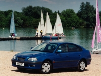 Toyota Avensis Hatchback (1 generation) 2.0 AT (128hp) foto, Toyota Avensis Hatchback (1 generation) 2.0 AT (128hp) fotos, Toyota Avensis Hatchback (1 generation) 2.0 AT (128hp) Bilder, Toyota Avensis Hatchback (1 generation) 2.0 AT (128hp) Bild