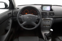 Toyota Avensis Liftback (2 generation) 1.6 MT (110 hp) foto, Toyota Avensis Liftback (2 generation) 1.6 MT (110 hp) fotos, Toyota Avensis Liftback (2 generation) 1.6 MT (110 hp) Bilder, Toyota Avensis Liftback (2 generation) 1.6 MT (110 hp) Bild